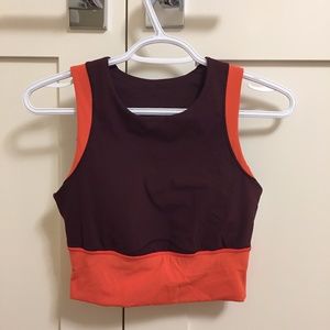 Lululemon sports bra/Crop Tank Top